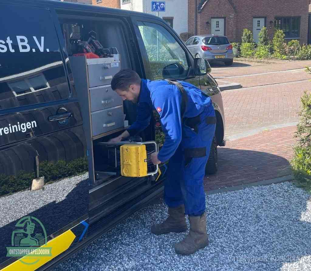 Bespaartips riool ontstoppen in Apeldoorn